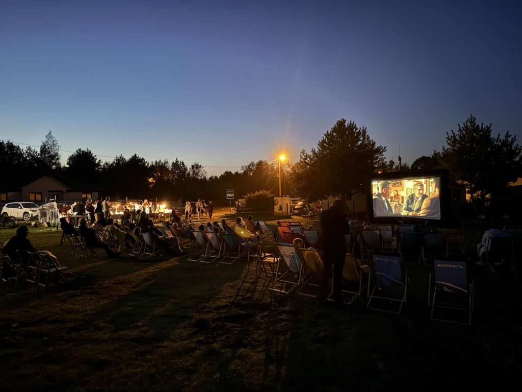 dziki-zryw-kino-plenerowe-3